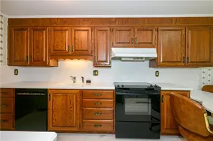 2270 Rodgers St, Bethlehem City, PA 18017 - Photo 7