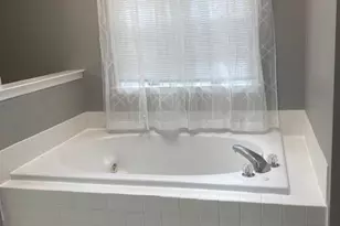 401 E Augusta Dr, Spring Township, PA 19608 - Photo 23