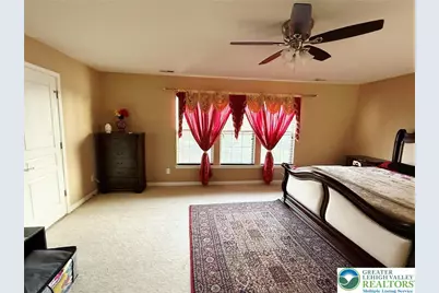 8668 Mayfair Court, Upper Macungie Township, PA 18031 - Photo 17