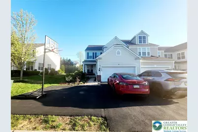8668 Mayfair Court, Upper Macungie Township, PA 18031 - Photo 3