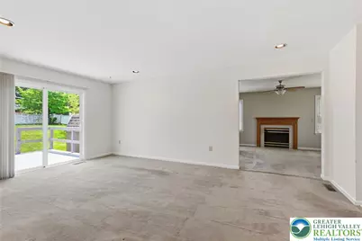 220 Melissa Drive, Palmer Twp, PA 18045 - Photo 11