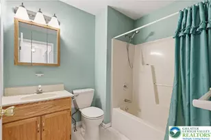 220 Melissa Dr, Palmer Twp, PA 18045 - Photo 33