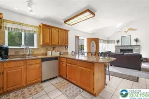 111 Sir Lyonnesse Ct, Tobyhanna Twp, PA 18347 - Photo 5