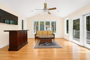 111 Sir Lyonnesse Ct, Tobyhanna Twp, PA 18347 - Photo 3