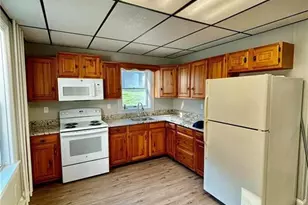 370 Main St, Tatamy Boro, PA 18085 - Photo 3