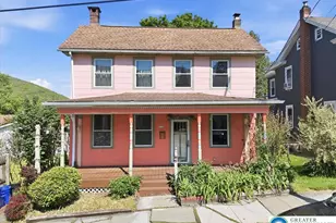 115 South St, Jim Thorpe, PA 18229 - Photo 3