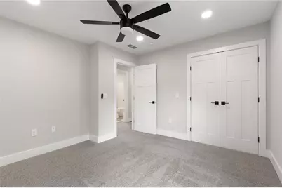 690 W Washington Street, Slatington Boro, PA 18080 - Photo 27