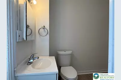 423 Front Street #2, Catasauqua Boro, PA 18032 - Photo 11