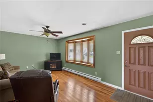 321 E Montgomery St, Salisbury Township, PA 18103 - Photo 7