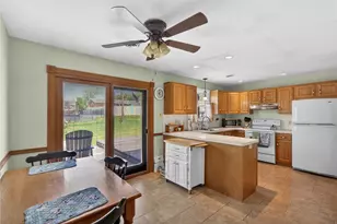 321 E Montgomery St, Salisbury Township, PA 18103 - Photo 17