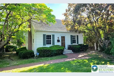 1116 Seneca Street, Fountain Hill Boro, PA 18015 - Photo 1