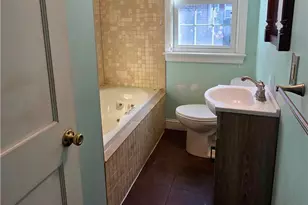 1116 Seneca St, Fountain Hill Boro, PA 18015 - Photo 13