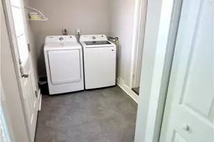 2021 Ferry St, Easton, PA 18042 - Photo 13