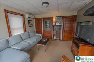 228 N 4th St, Emmaus Boro, PA 18049 - Photo 15