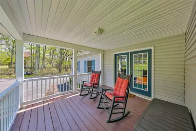 1222 N Rocky Mountain Drive, Chestnuthill Twp, PA 18330 - Photo 5