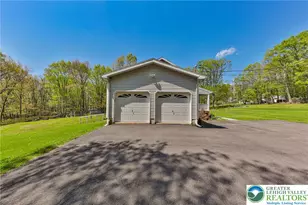 1222 N Rocky Mountain Dr, Chestnuthill Twp, PA 18330 - Photo 39