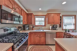 1222 N Rocky Mountain Dr, Chestnuthill Twp, PA 18330 - Photo 15