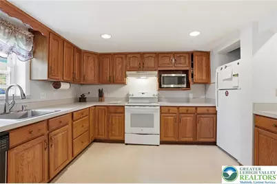 1480 Pennsylvania Avenue, Emmaus Boro, PA 18049 - Photo 17