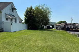 920 E Juniata St, Salisbury Township, PA 18103 - Photo 17