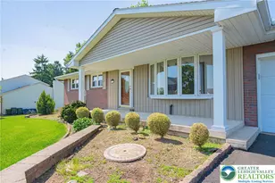5902 Holiday Dr, Upper Macungie Township, PA 18104 - Photo 7