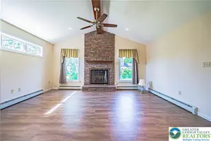 5902 Holiday Dr, Upper Macungie Township, PA 18104 - Photo 21