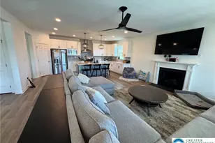 5052 Bellflower Dr, North Whitehall Township, PA 18078 - Photo 27