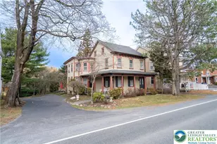 975 Gravel Pike, Palm, PA 18070 - Photo 7