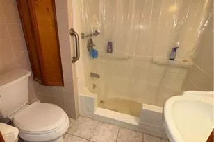 1318 E 4th St, Bethlehem City, PA 18015 - Photo 13