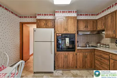601 Main Street, Stockertown Boro, PA 18083 - Photo 13