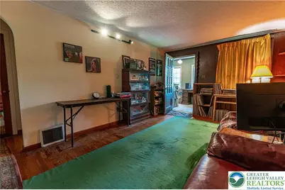 1409 N 18th Street, South Whitehall Township, PA 18104 - Photo 9