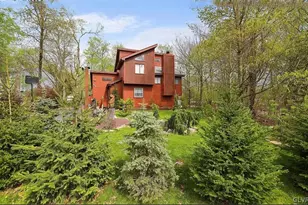 5205 Sundew Terrace, Coolbaugh Twp, PA 18466 - Photo 3