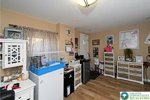 910 Fernwood St, Emmaus Boro, PA 18049 - Photo 13