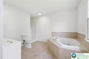 13 Tamarack Ct, Forks Twp, PA 18040 - Photo 33