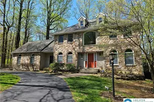 3122 Dogwood Ln, Salisbury Township, PA 18103 - Photo 1
