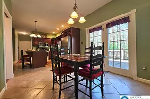 3122 Dogwood Ln, Salisbury Township, PA 18103 - Photo 11