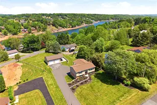 706 Shawnee Dr, South Manheim Twp, PA 17922 - Photo 57