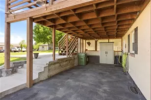 706 Shawnee Dr, South Manheim Twp, PA 17922 - Photo 53