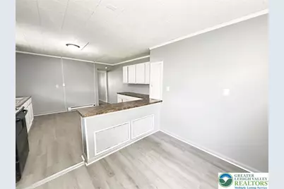 14 E Elm Street, Tamaqua, PA 18252 - Photo 11