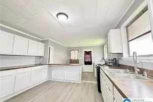 14 E Elm St, Tamaqua, PA 18252 - Photo 9