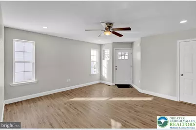 38 Rosalie's Way, Muhlenberg Township, PA 19560 - Photo 5