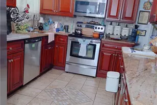105 Tulip Trail, Tobyhanna Twp, PA 18466 - Photo 3