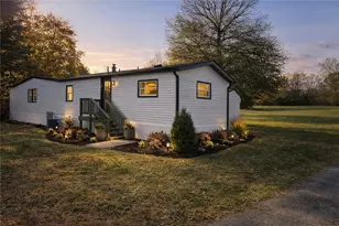 4315 Mountain Ct, North Whitehall Township, PA 18069 - Photo 1