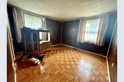 4301 Kings Highway N, Emmaus Boro, PA 18049 - Photo 11