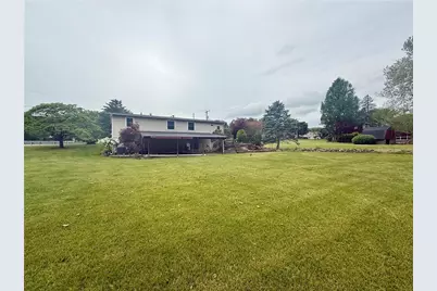 4301 Kings Highway N, Emmaus Boro, PA 18049 - Photo 17