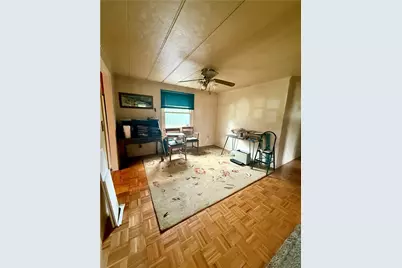 4301 Kings Highway N, Emmaus Boro, PA 18049 - Photo 9