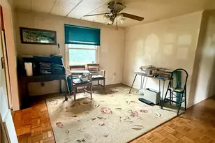 4301 Kings Hwy N, Emmaus Boro, PA 18049 - Photo 9