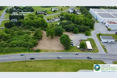 3746 Pa. Route 309, North Whitehall Township, PA 18069 - Photo 5