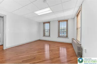 401 W Broad Street, Bethlehem City, PA 18018 - Photo 23