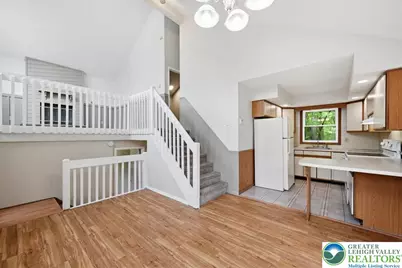 5209 Sundew Terrace, Coolbaugh Twp, PA 18466 - Photo 5