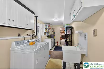 2590 31st Street SW, Salisbury Township, PA 18103 - Photo 35